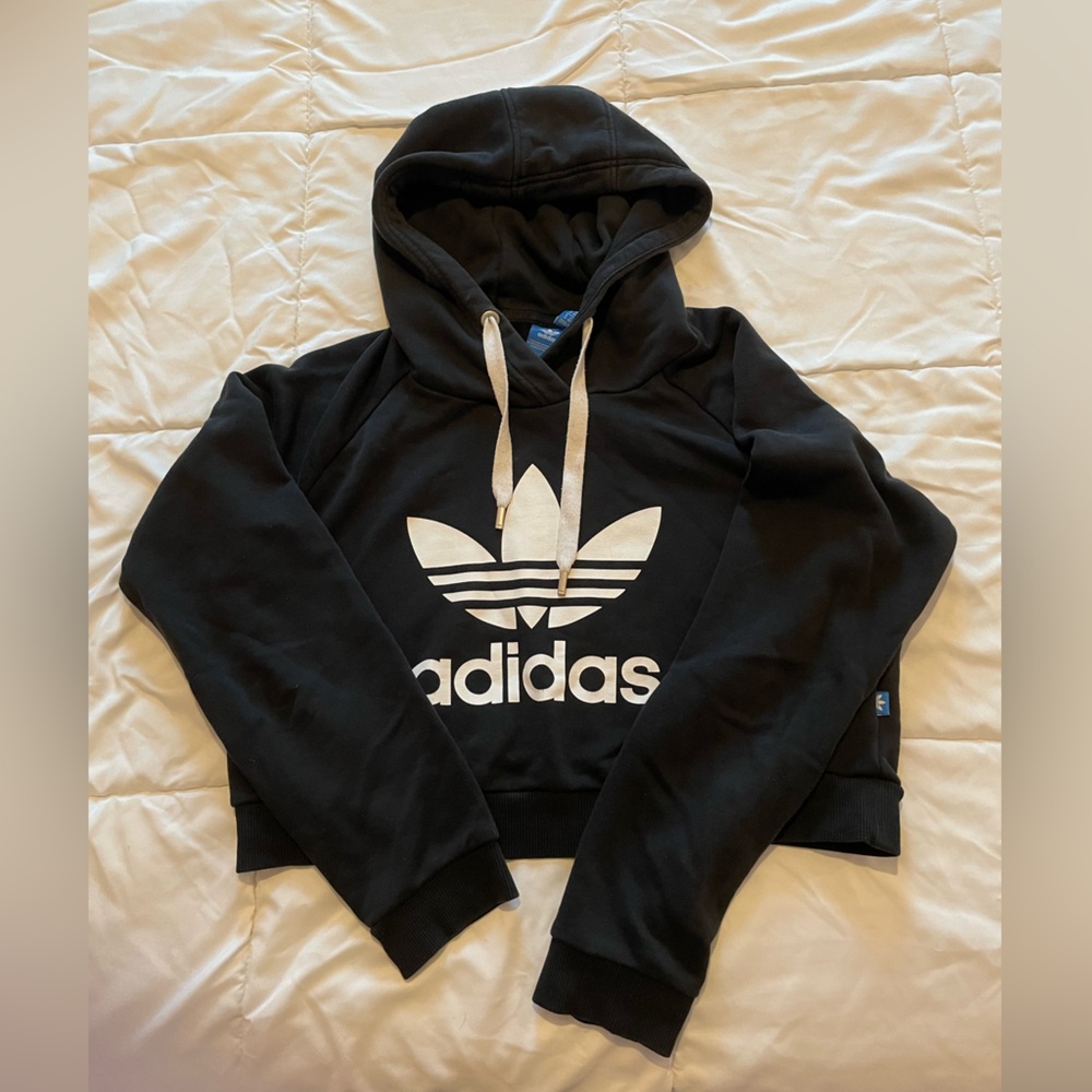 Adidas sweater